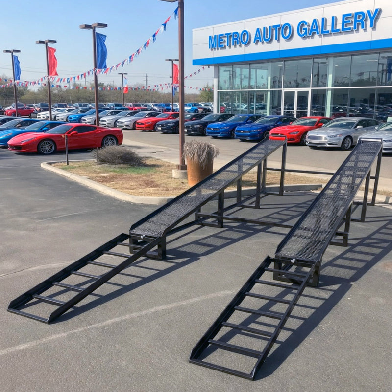 Load image into Gallery viewer, 48" Incline Vehicle Display Ramp