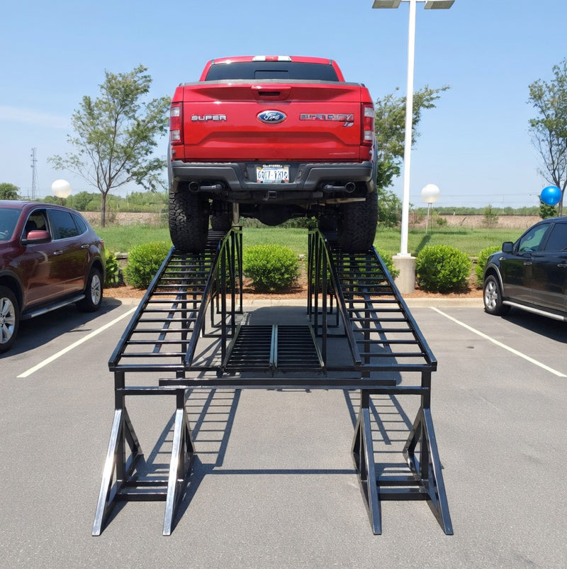 Load image into Gallery viewer, 72" Level Vehicle Display Ramp
