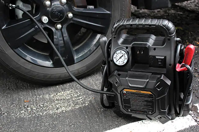 Load image into Gallery viewer, Jump-N-Carry® 550A 1100 Peak Amp 12V Jump Starter W/ Air System
