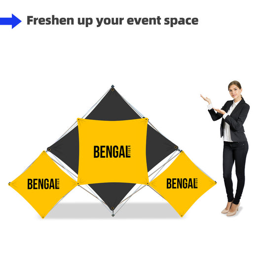 Triangular Middle Floor Grid Pop Up Display