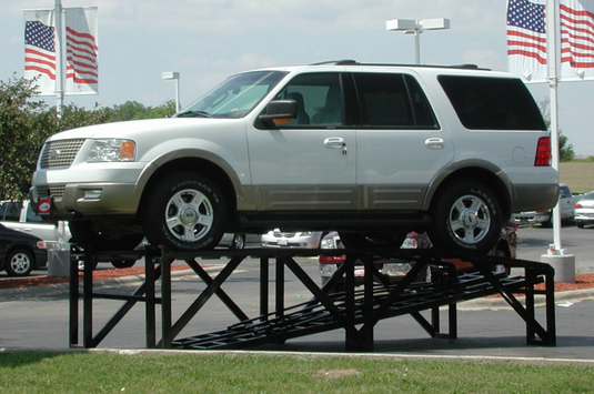36" Level Car Display Ramp