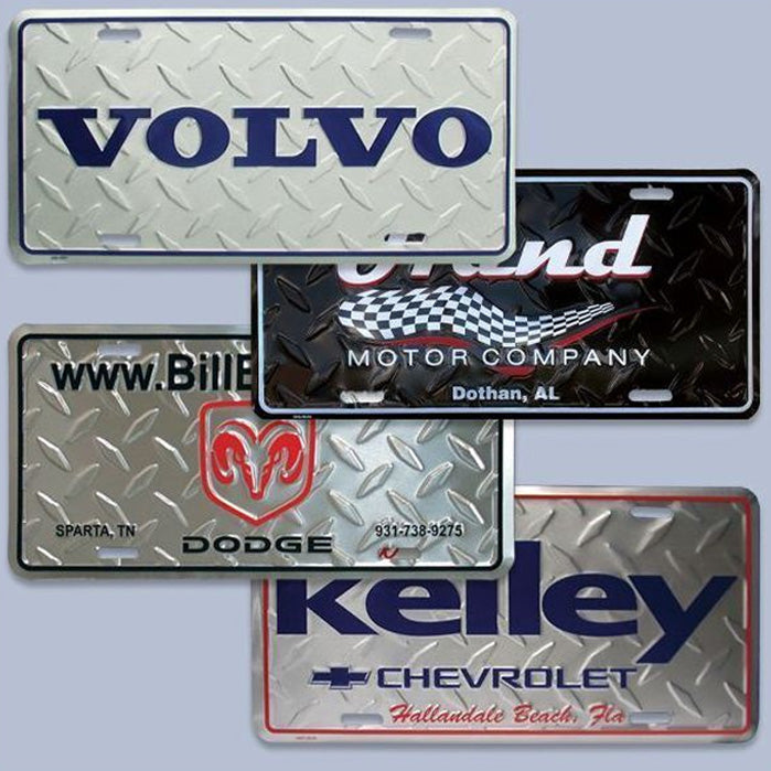 Load image into Gallery viewer, Diamond Embossed Aluminum Custom License Plates
